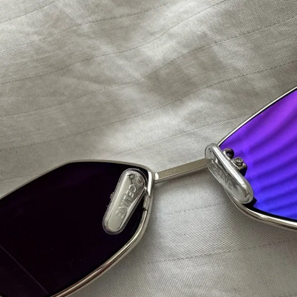 CELINE Triomphe hexagon-frame silver-tone sunglasses - Picture 9 of 15